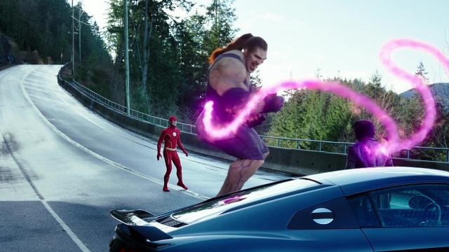 Дела семейные (1) - 10 серия, 7 сезона, сериала Флэш (2014)