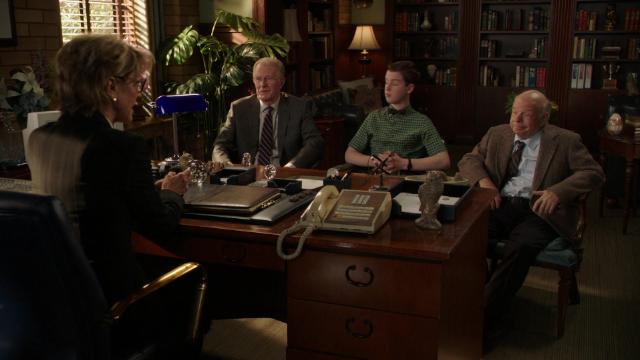 Безжалостный, беззубый и неделя постельного режима - 11 серия, 6 сезона, сериала Детство Шелдона (2017)