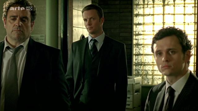 2 серия, 1 сезона, сериала Современный потрошитель (2009)