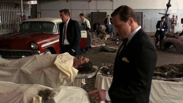 Who's the Horse and Who's the Rider? - 7 серия, 1 сезона, сериала Город мечты (2012)