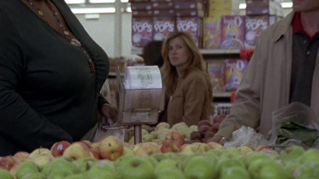 Jumping the Gun - 11 серия, 2 сезона, сериала Огни ночной пятницы (2006)