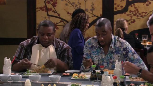 Circumdecision - 6 серия, 3 сезона, сериала Долго и счастливо (2006)