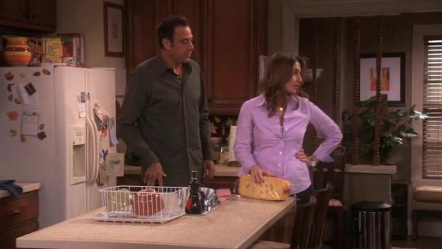 Philadelphia Freedom - 5 серия, 3 сезона, сериала Долго и счастливо (2006)