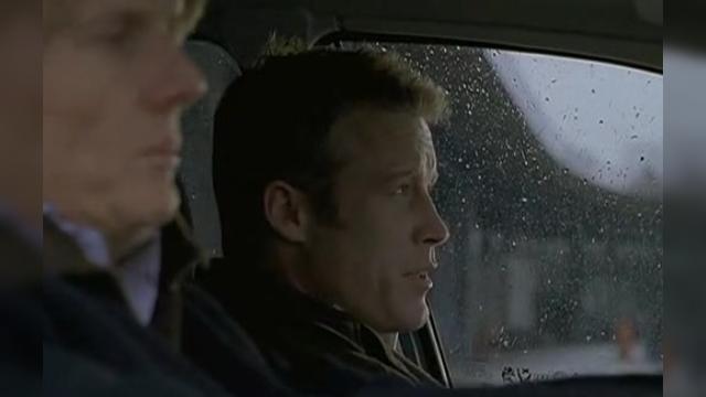 The Amazing Larry Dunn - 6 серия, 1 сезона, сериала Кин Эдди (2003)