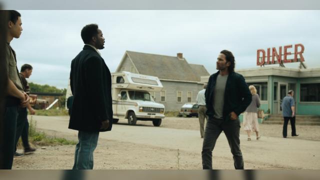 Долгий день уходит в ночь - 1 серия, 1 сезона, сериала Извне (2022)