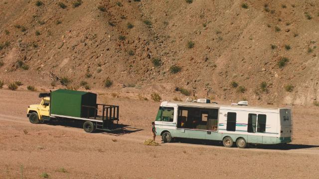 International Buffoons Vacation - 8 серия, 3 сезона, сериала Гранд тур (2016)