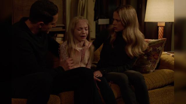 Разрушитель расправил плечи - 12 серия, 6 сезона, сериала Гримм (2011)