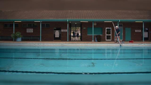 Boy Gets Chop - 2 серия, 1 сезона, сериала Мальчик поглощает Вселенную (2024)