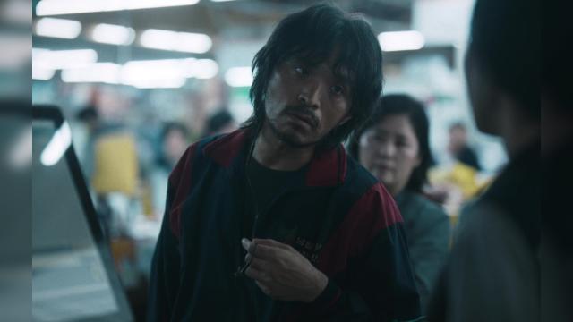 Episode 1 - 1 серия, 1 сезона, сериала Паразит: Серый (2024)